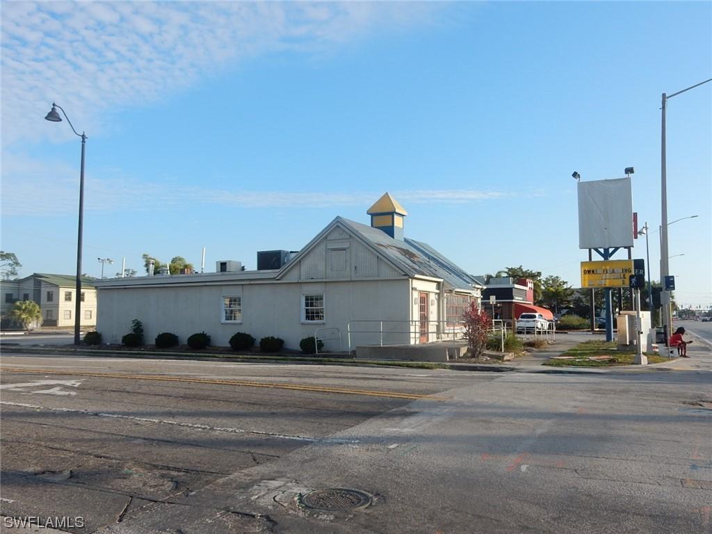 3747 Cleveland Ave., Fort Myers, FL 33901