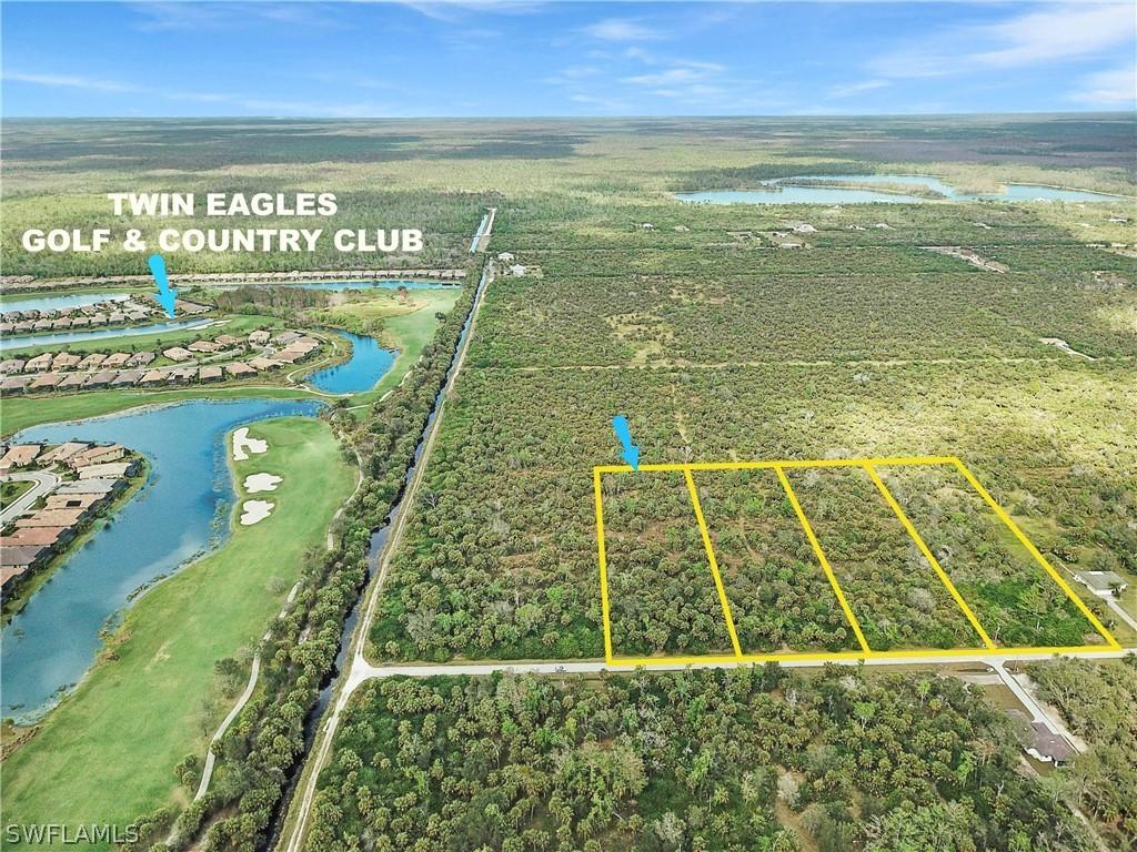 845 35th Ave., Naples, FL 34120