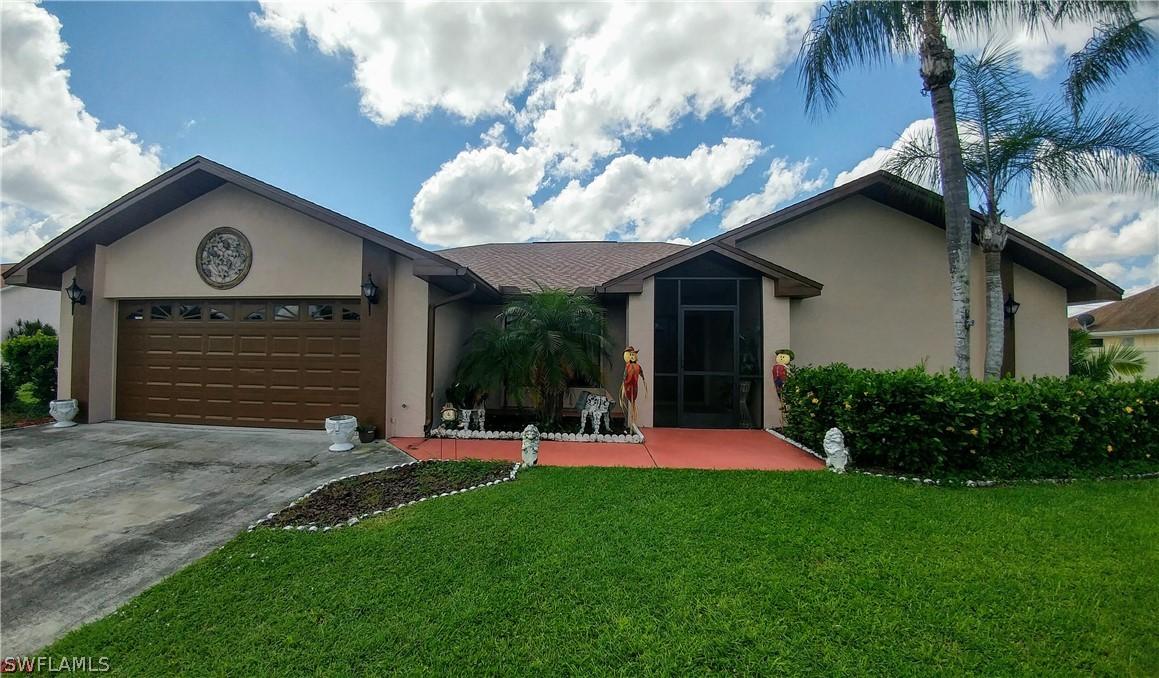 1726 Englewood Ave., Lehigh Acres, FL 33936