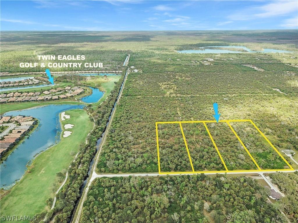 35th Ave., Naples, FL 34120