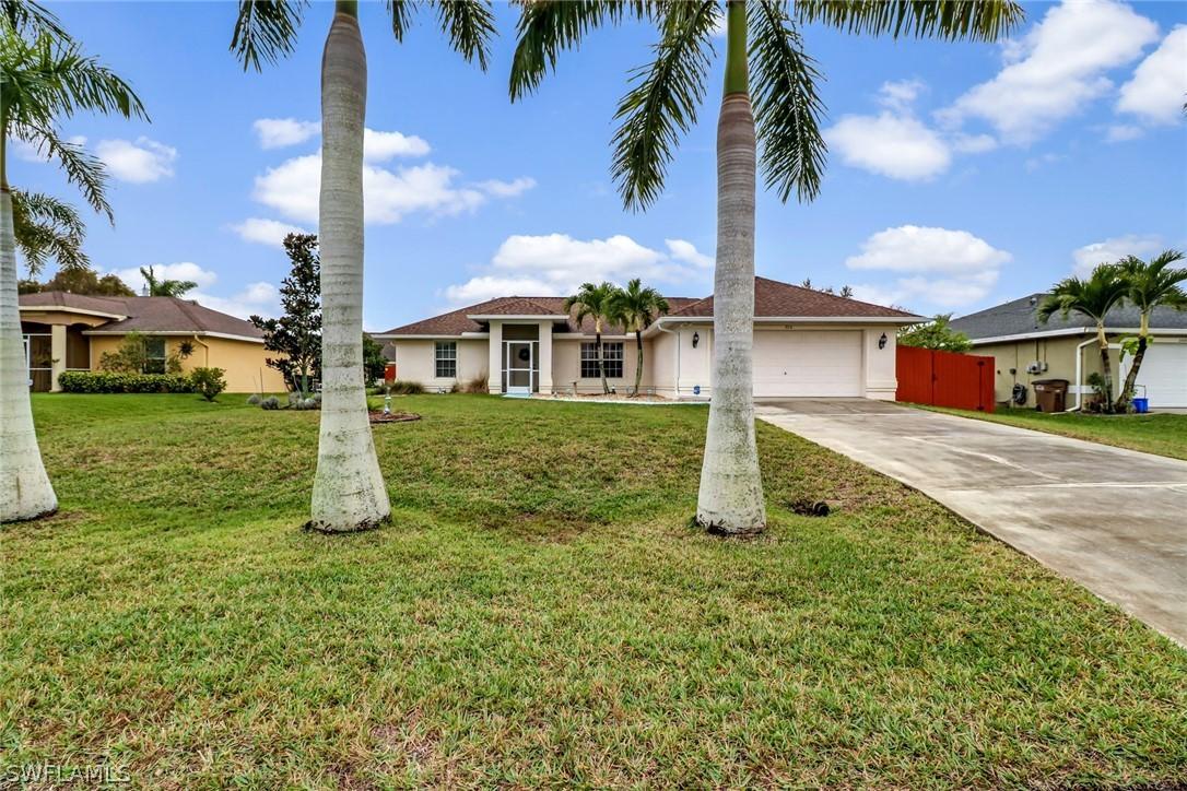 930 SW 33rd Ter., Cape Coral, FL 33914