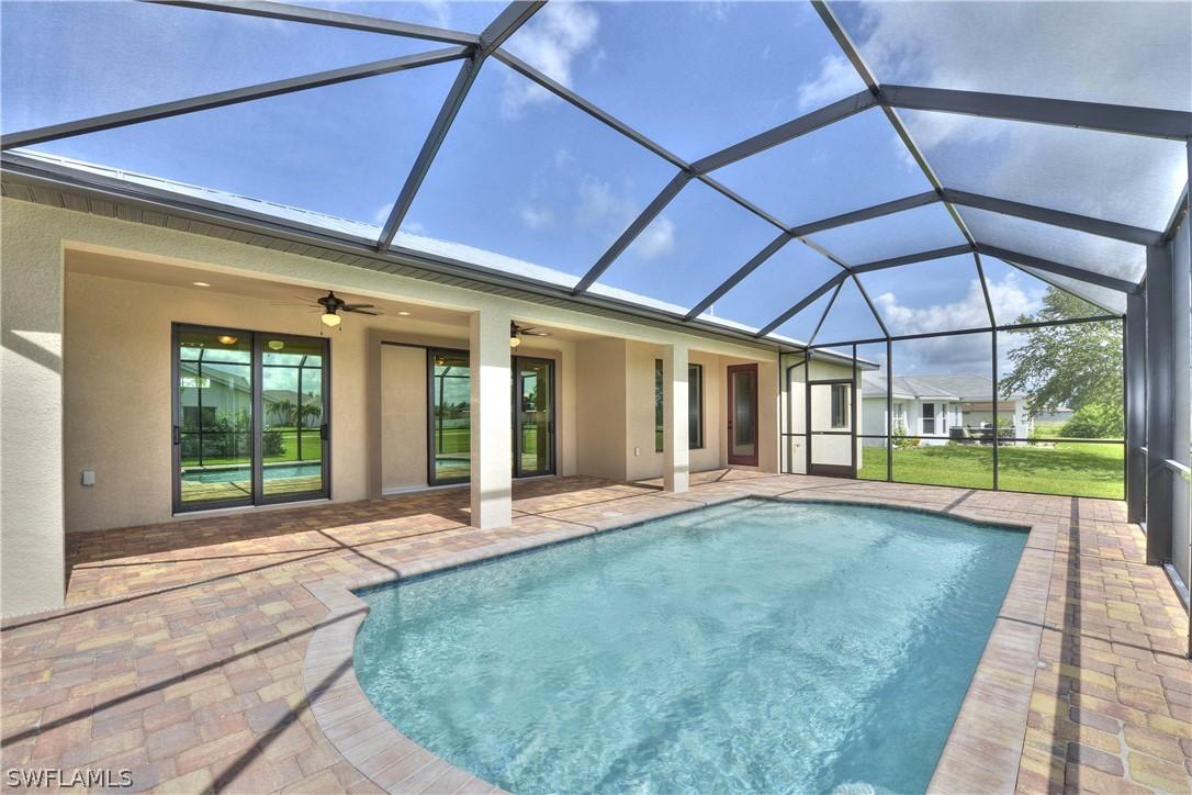 445 NW 37th Pl., Cape Coral, FL 33993