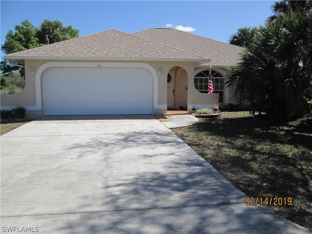 306 Cleveland Ave., Lehigh Acres, FL 33936