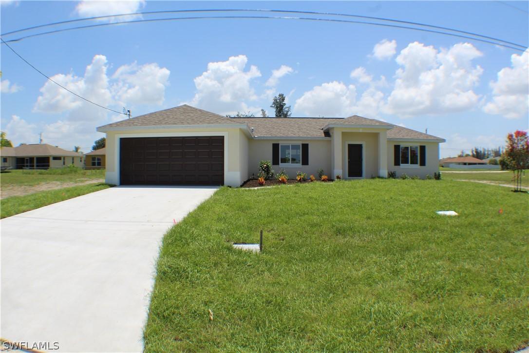 227 NW 4th Pl., Cape Coral, FL 33993