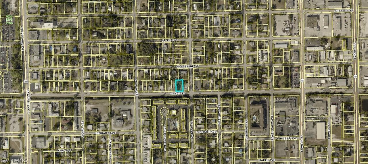 2271 Canal St., Fort Myers, FL 33901