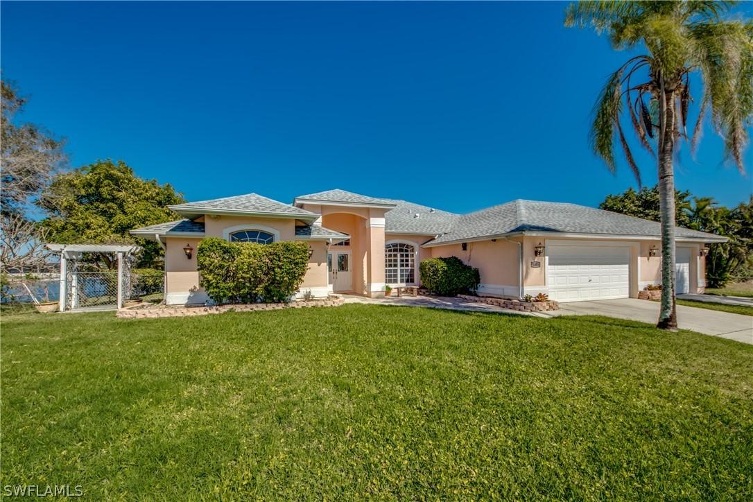 1001 SW 1st Ter., Cape Coral, FL 33991