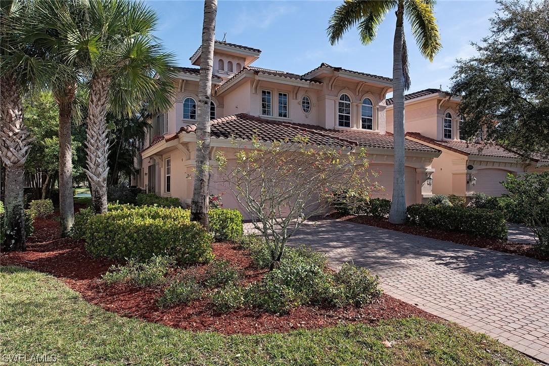 3185 Aviamar Cir. #201, Naples, FL 34114