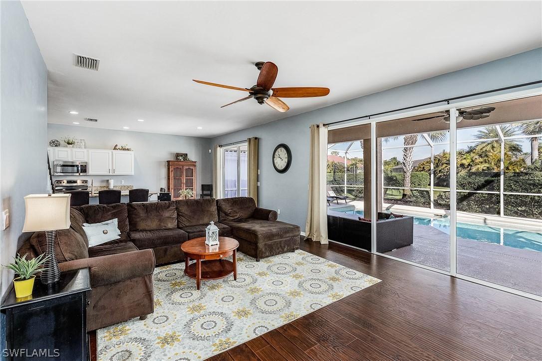 2669 Bellingham Ct., Cape Coral, FL 33991