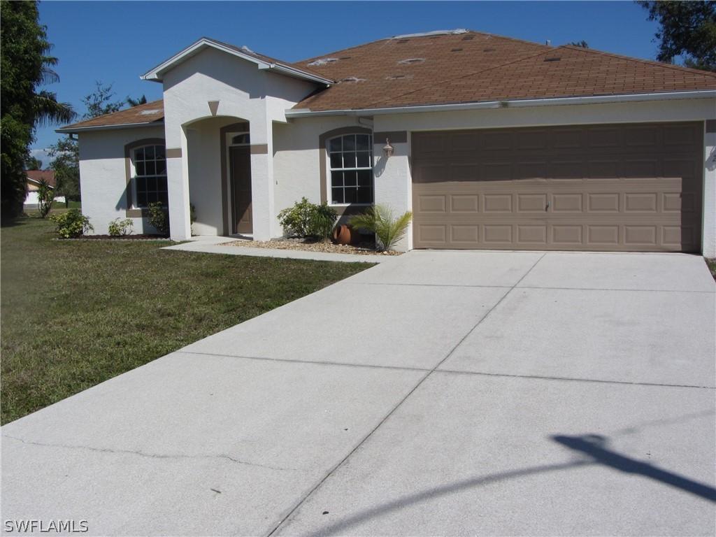 2515 SE 4th Ave., Cape Coral, FL 33904