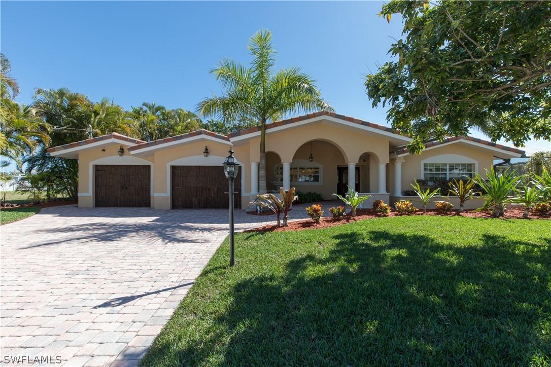 18523 Cutlass Dr., Fort Myers Beach, FL 33931