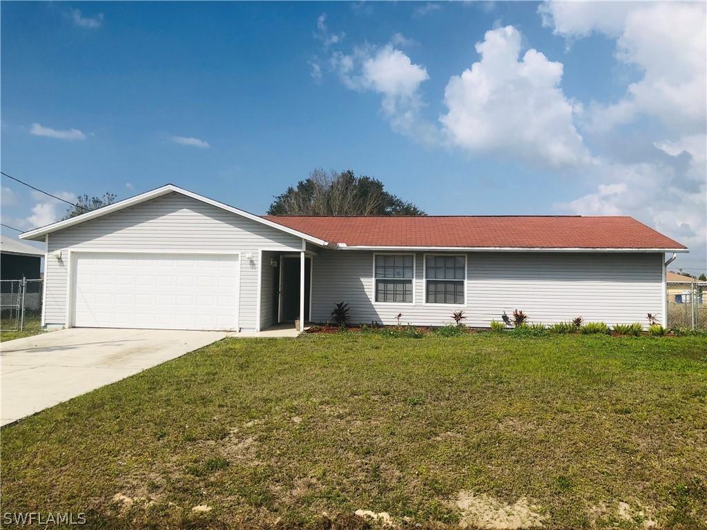 3912 10th St., Lehigh Acres, FL 33976
