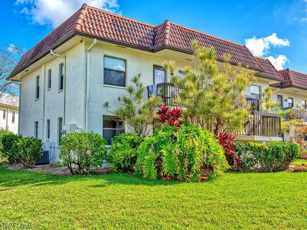 4263 27th Ct. #101, Naples, FL 34116