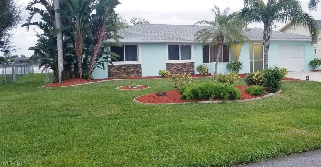 15 SE 10th Ave., Cape Coral, FL 33990