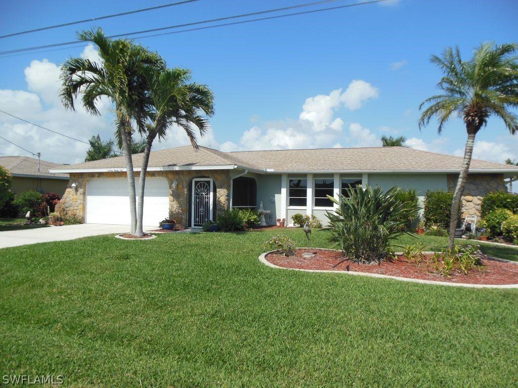 1629 SE 39th Ter., Cape Coral, FL 33904