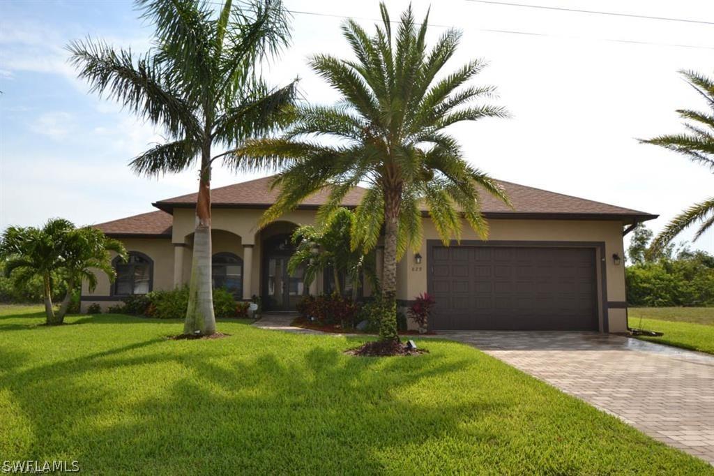 829 SW 11th Ct., Cape Coral, FL 33991