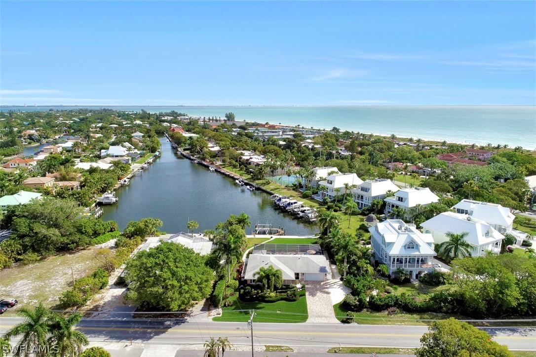 844 Lindgren Blvd., Sanibel, FL 33957