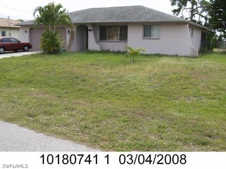 1122 SE 19th Ter., Cape Coral, FL 33990