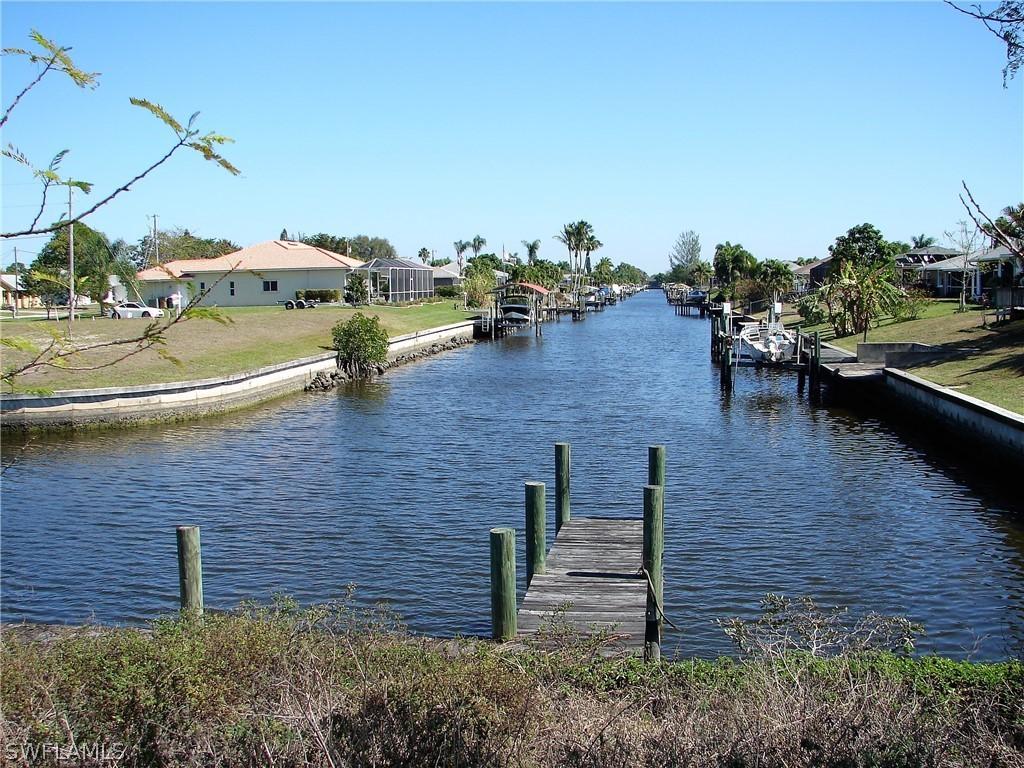 1519 SE 11th Ave., Cape Coral, FL 33990