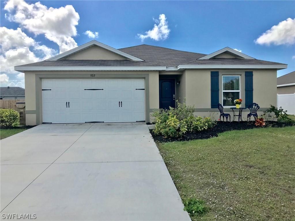 922 SW 25th St., Cape Coral, FL 33914