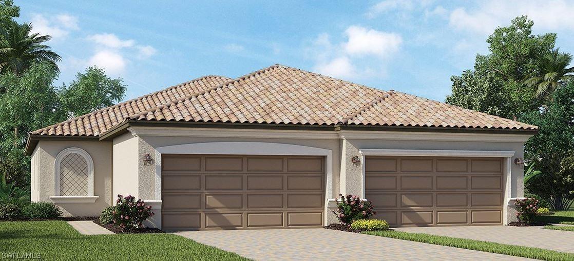 1983 Wellington St., Naples, FL 34120