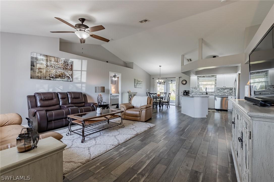 4323 NW 31st St., Cape Coral, FL 33993