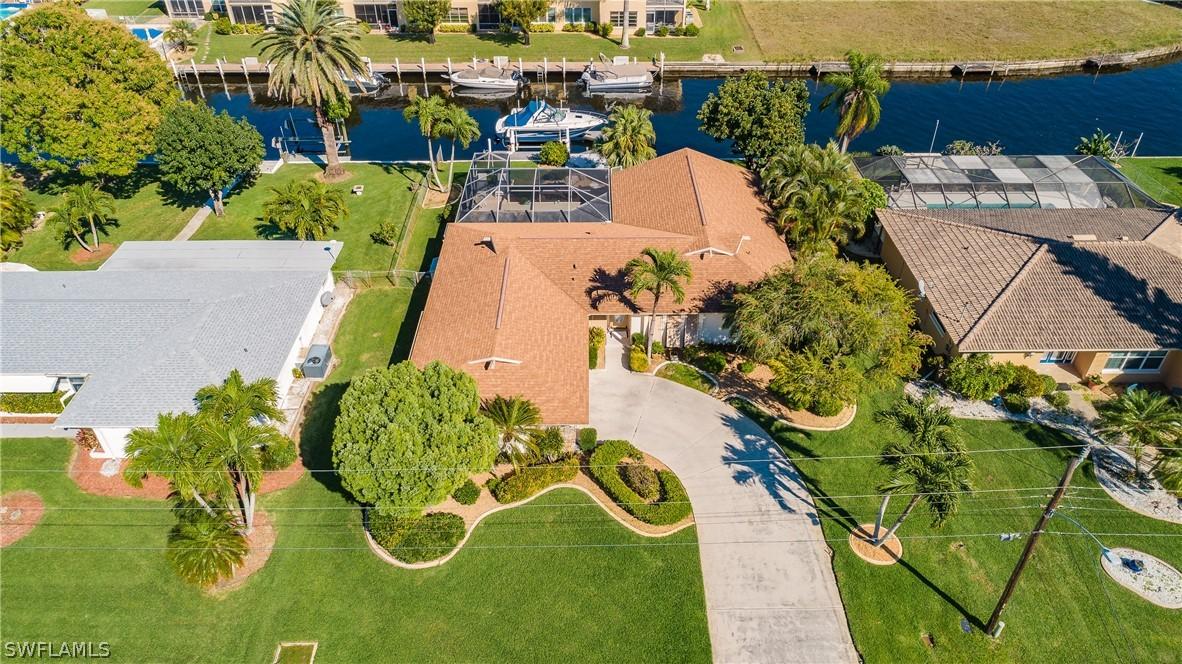 4925 Triton Ct., Cape Coral, FL 33904