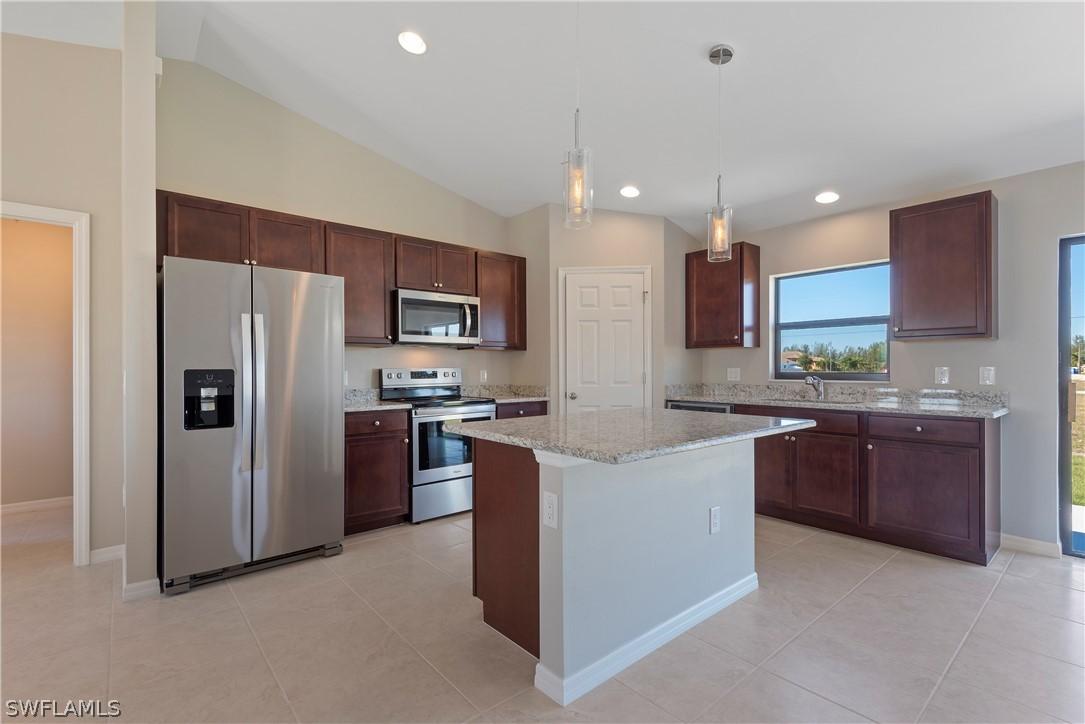 1204 NW 37th Ave., Cape Coral, FL 33993