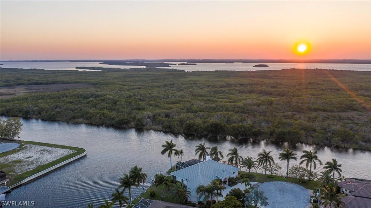 2926 SW 26th Ter., Cape Coral, FL 33914