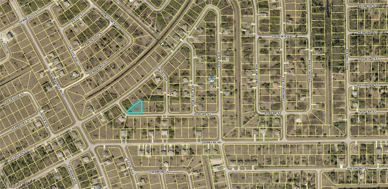 317 Poplar St., Lehigh Acres, FL 33974