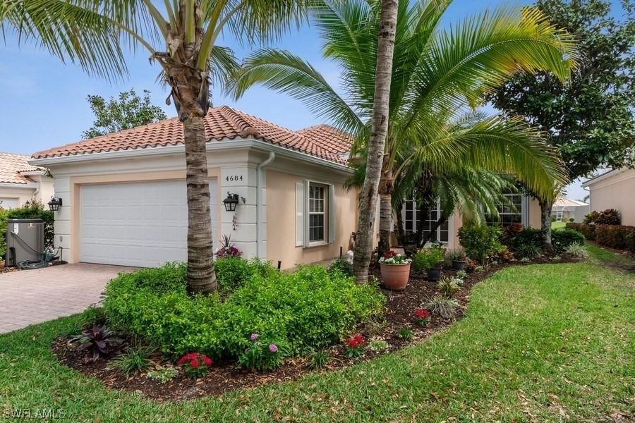 4684 Navassa Ln., Naples, FL 34119