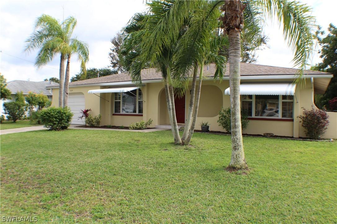 1024 SE 25th Ln., Cape Coral, FL 33904