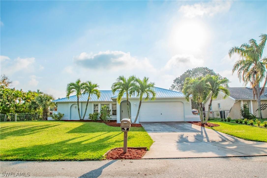 607 SE 2nd Ave., Cape Coral, FL 33990