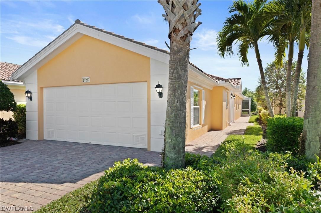 28257 Islet Tr., Bonita Springs, FL 34135