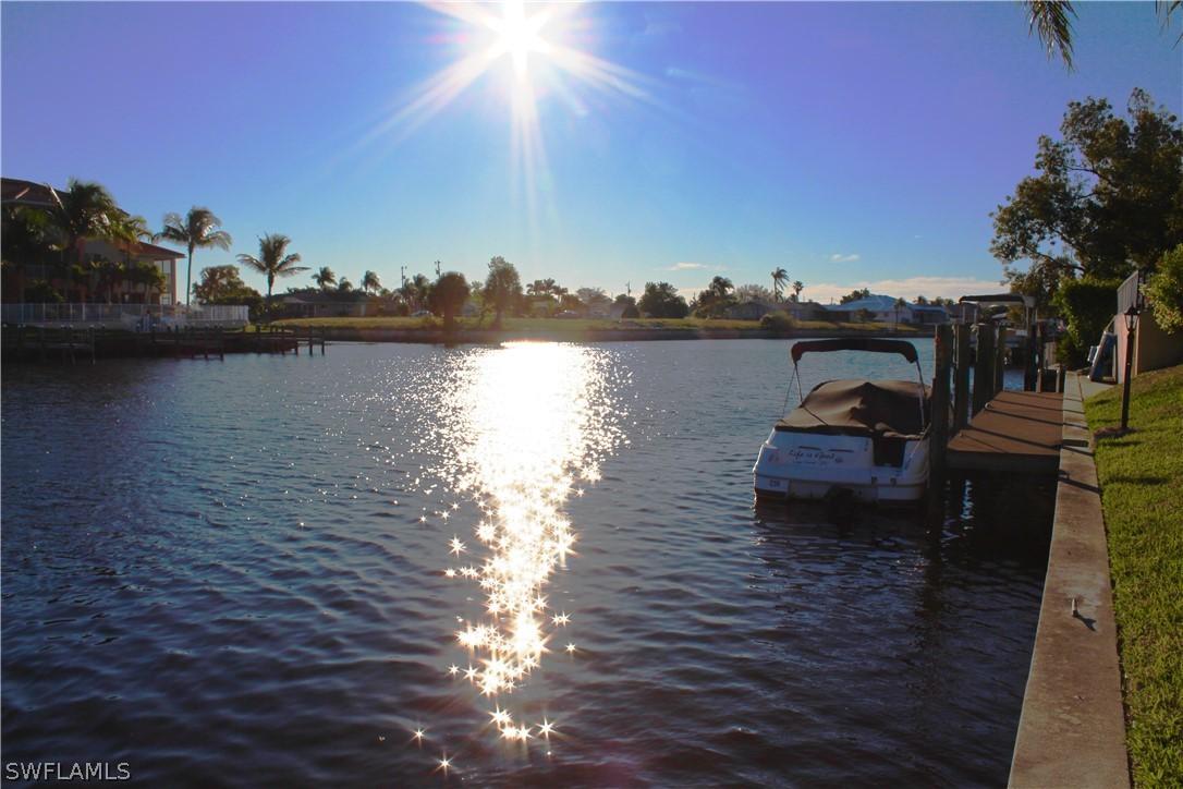 3831 SE 11th Pl. #201, Cape Coral, FL 33904