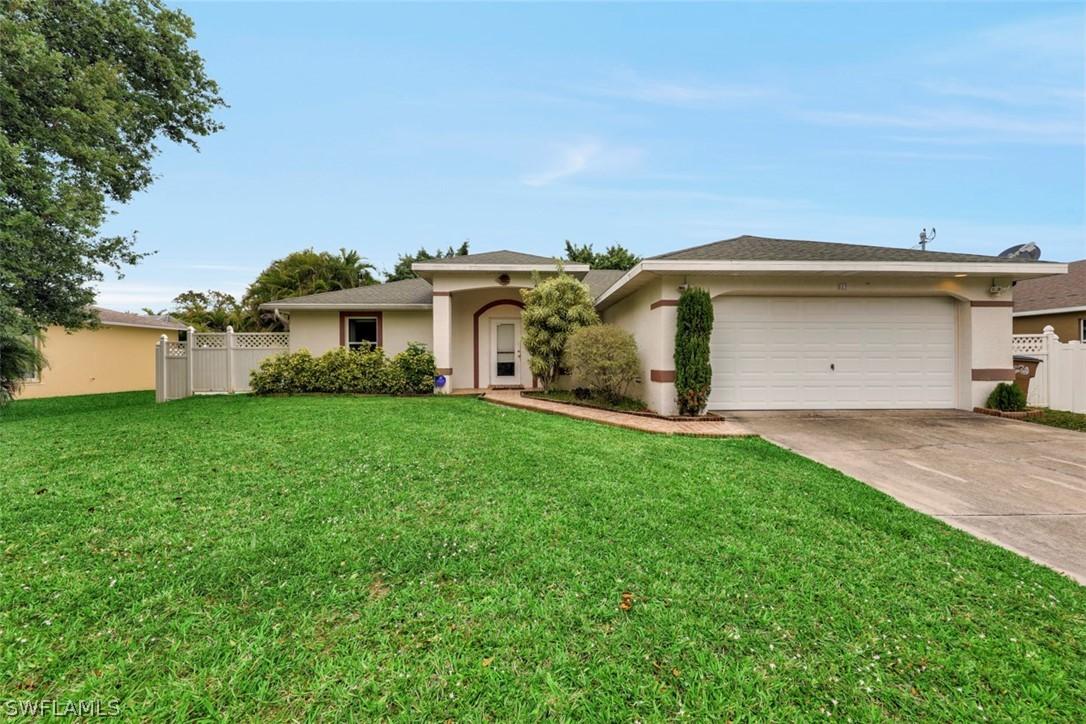 513 SW 26th St., Cape Coral, FL 33914