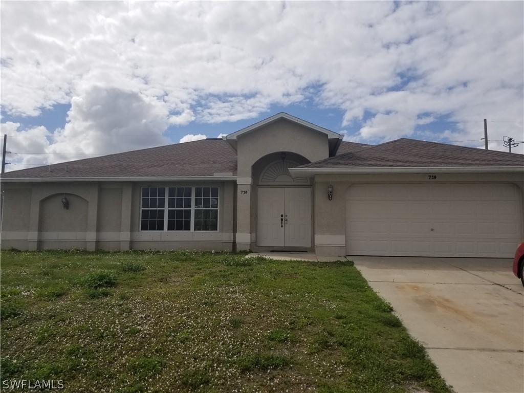 710 Castlestone Ave., Lehigh Acres, FL 33974