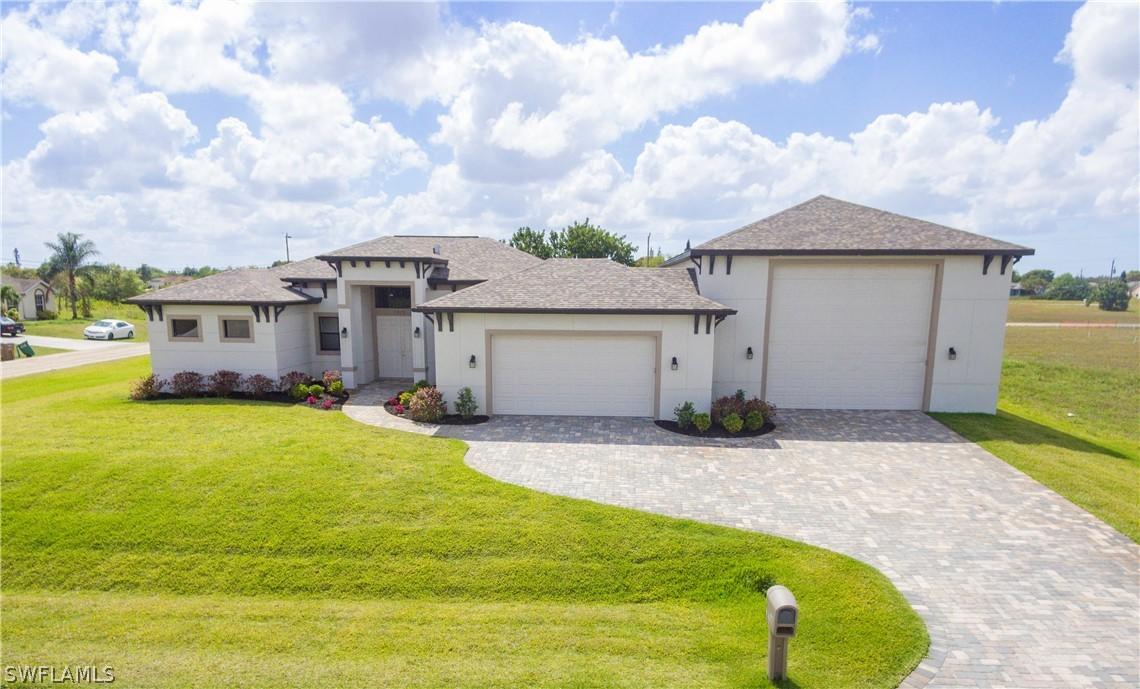 1012 NE 11th Ter., Cape Coral, FL 33909