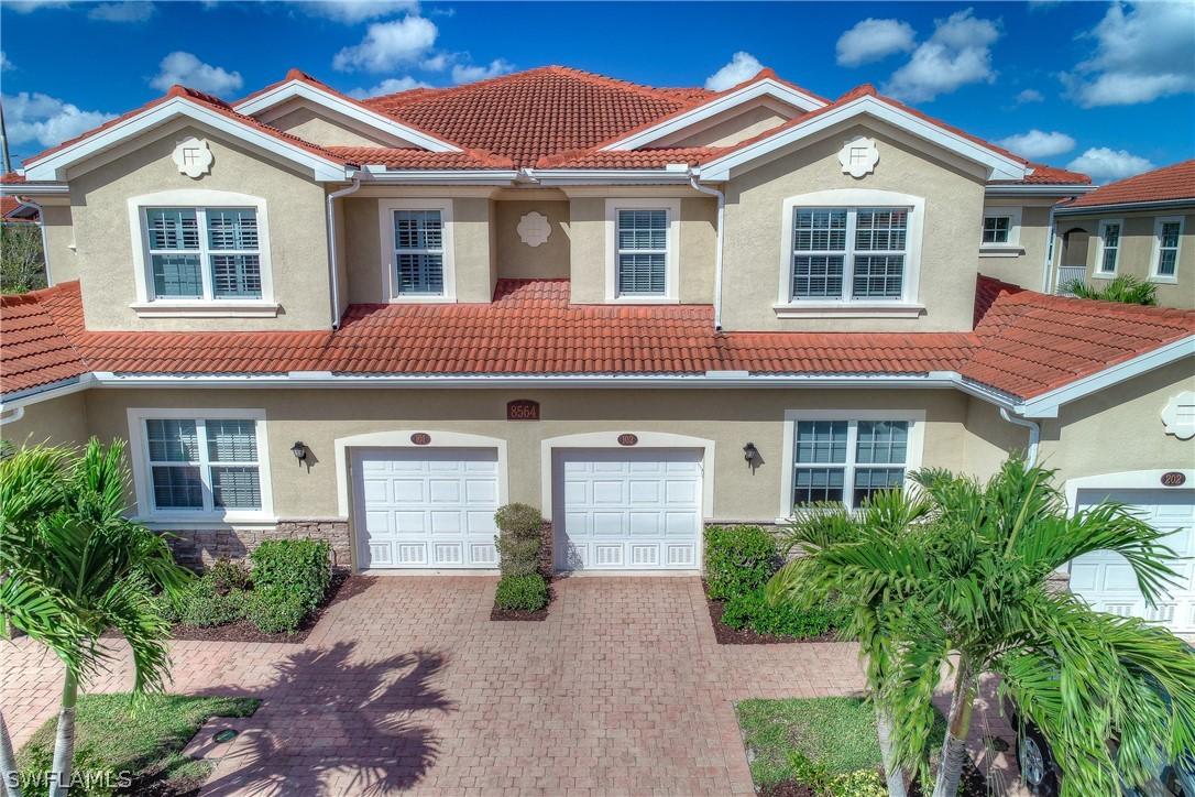 8564 Oakshade Cir. #2, Fort Myers, FL 33919