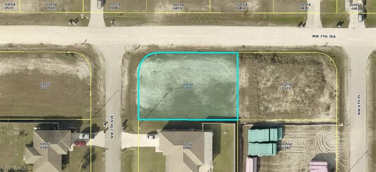 711 NW 7th Ave., Cape Coral, FL 33993