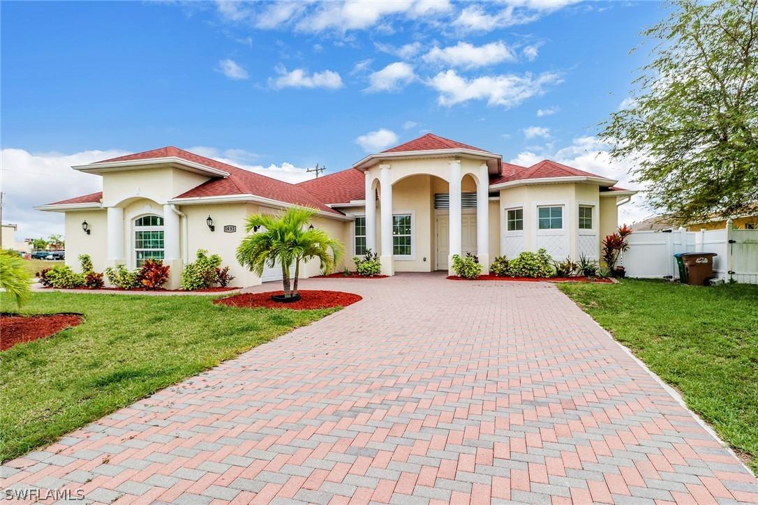 1452 SE 10th Ter., Cape Coral, FL 33990