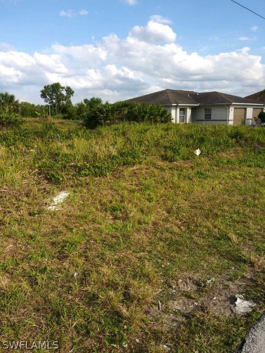 725/727 Homer Ave., Lehigh Acres, FL 33973