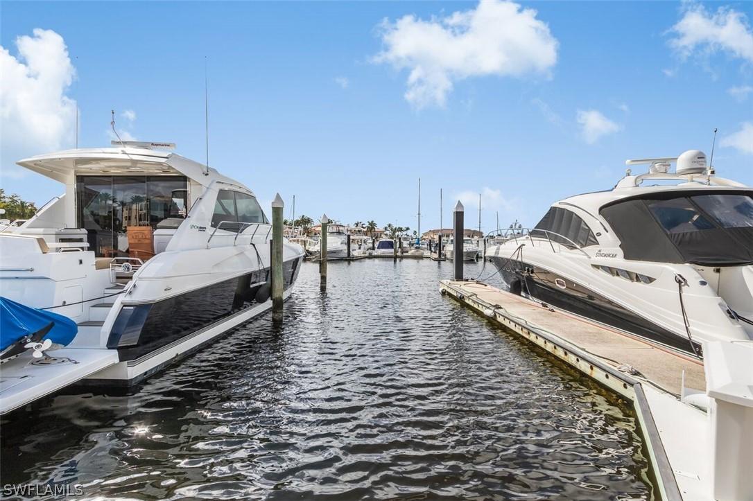 Boat Dock F-17, Fort Myers, FL 33908