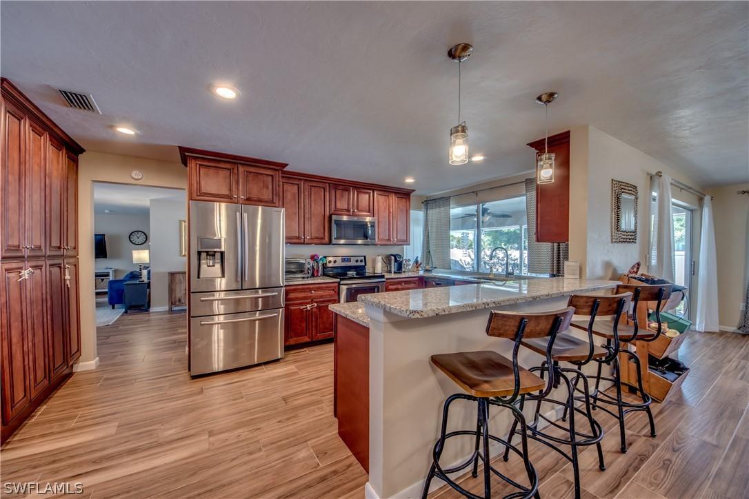 203 SE 45th St., Cape Coral, FL 33904