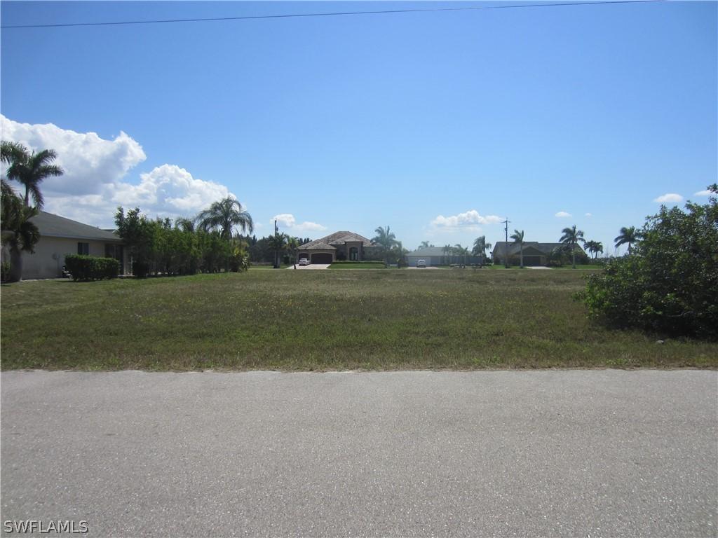 4316 NW 27th Ter., Cape Coral, FL 33993