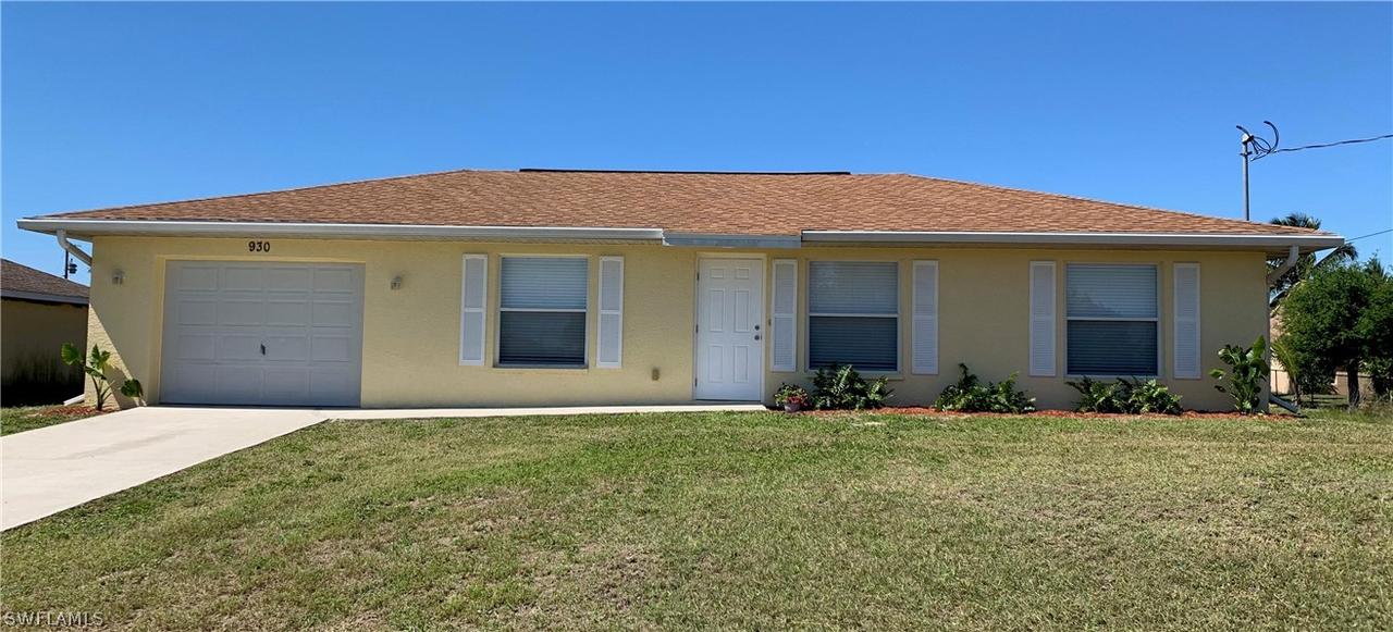 930 NE 5th Pl., Cape Coral, FL 33909