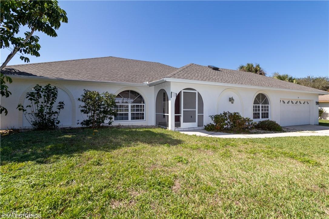 519 Jackson Ave., Lehigh Acres, FL 33972