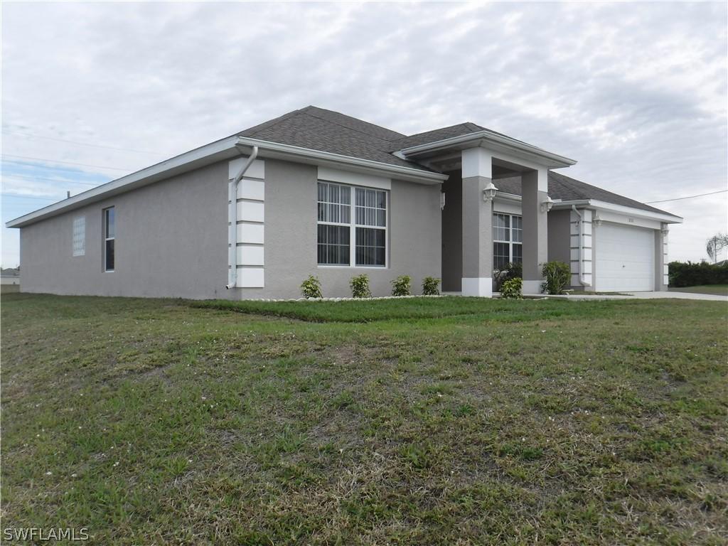 2111 NW 23rd Ter., Cape Coral, FL 33993