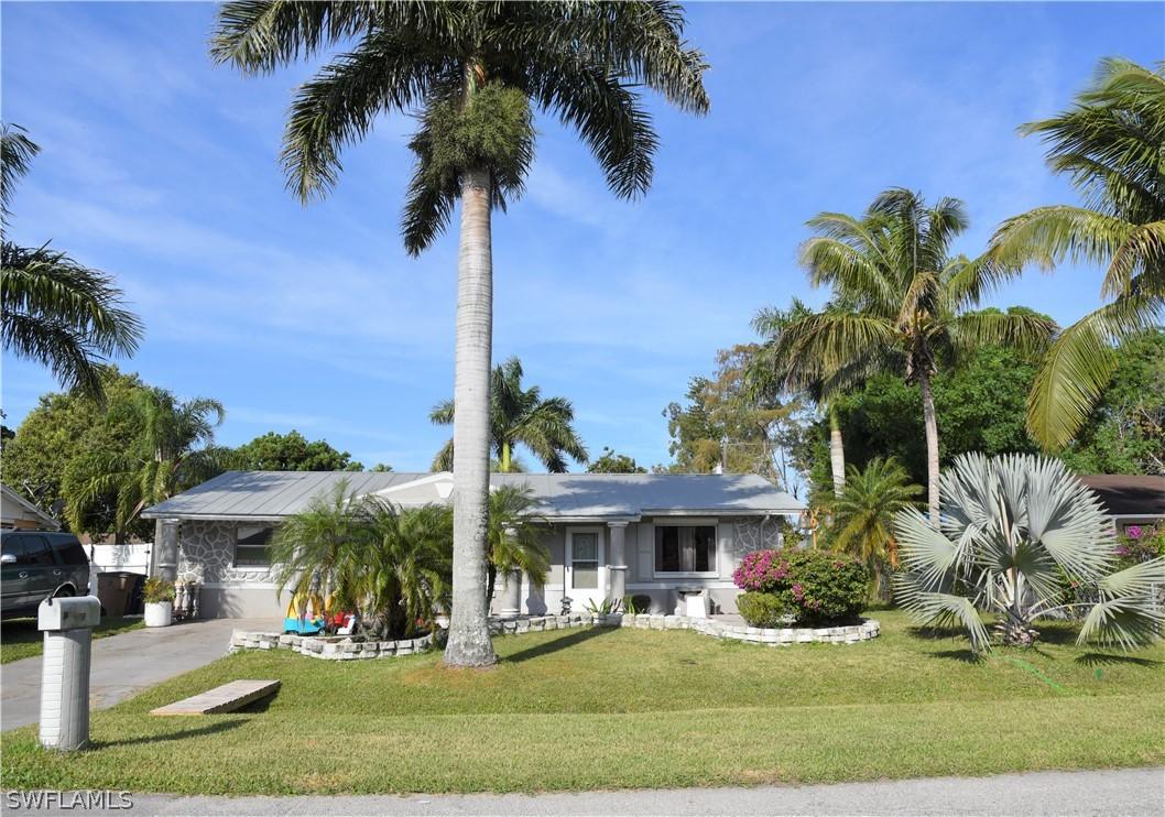 1575 Apollo Dr., Fort Myers, FL 33905