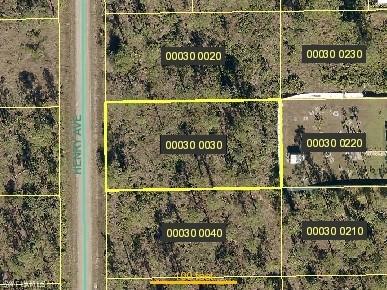 1018 Henry Ave., Lehigh Acres, FL 33972