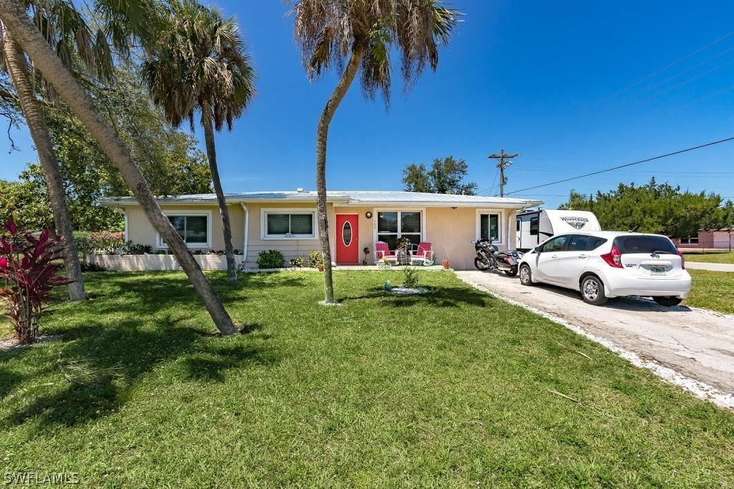 909 Leeland Heights Blvd., Lehigh Acres, FL 33936